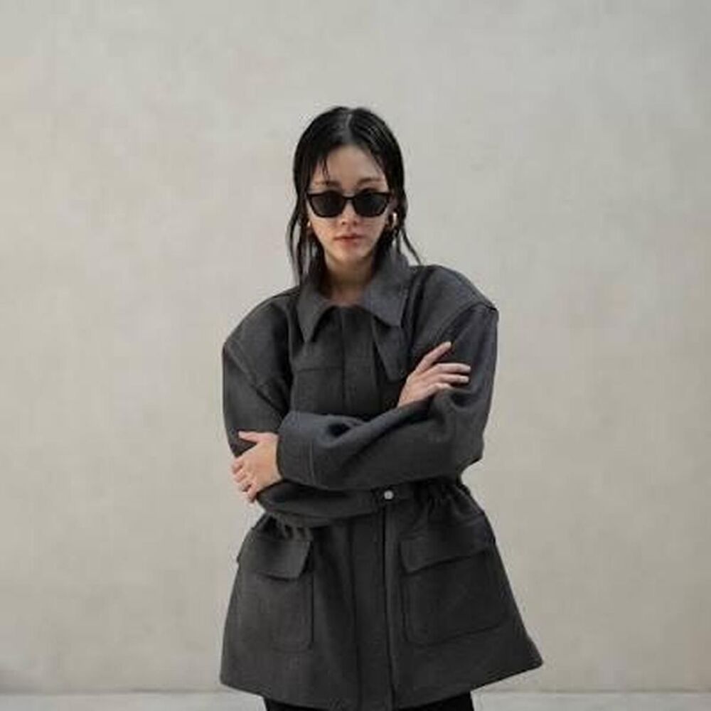 Frankie-shop Women's Grey and Black Jacket